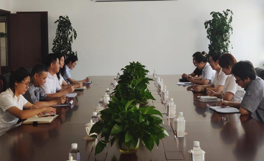 5. 康養(yǎng)合作公司組織召開上半年《尊龍凱時人生就是贏視野》撰稿、投稿工作總結(jié)會_副本.png