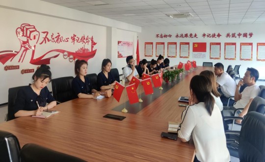 3.南山總公司階段性車(chē)位、車(chē)庫(kù)成交分析專(zhuān)題會(huì)議_副本.jpg